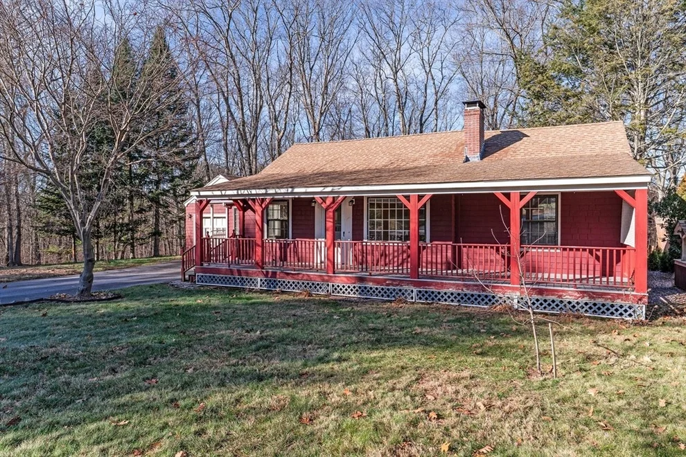 Unit for sale at 105 Metropolitan Park Ave, Seekonk, MA 02771