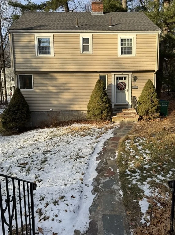 Unit for sale at 133 Pine Ridge Rd, Reading, MA 01867