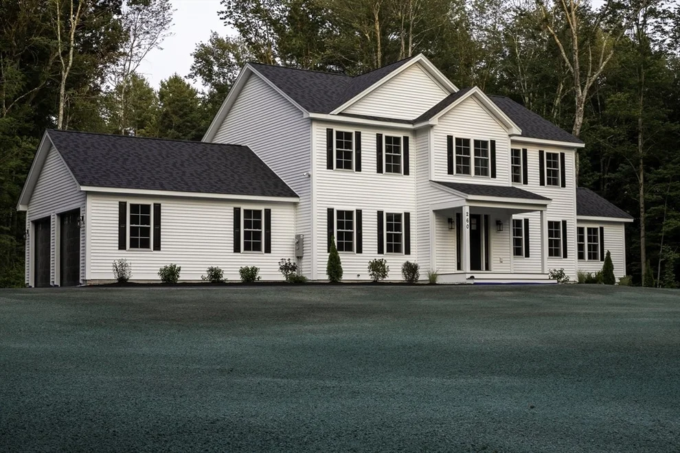 Unit for sale at 260 Hunt, Oakham, MA 01068