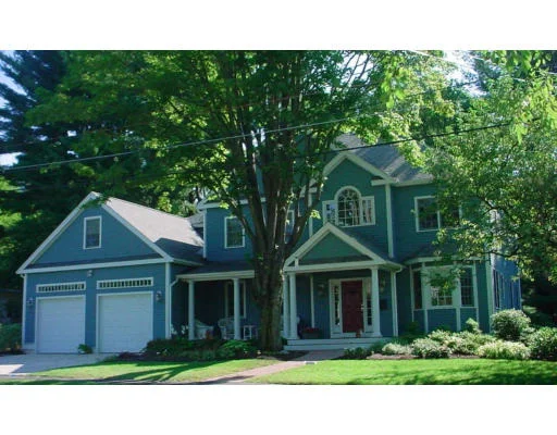 Unit for sale at 29 Livingston Circle, Needham, MA 02492