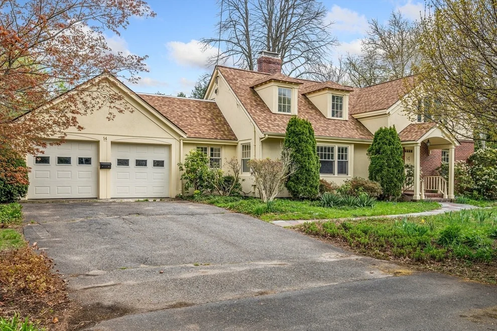 Unit for sale at 14 Somerset Road, Lexington, MA 02420