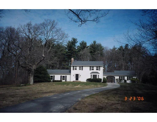 Unit for sale at 265 Belknap Rd, Framingham, MA 01701