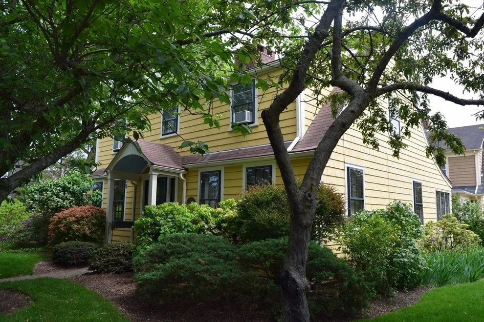 Unit for sale at 150 Fowler Ave, Pawtucket, RI 02860