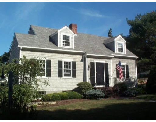 Unit for sale at 20 School St, Dartmouth, MA 02748