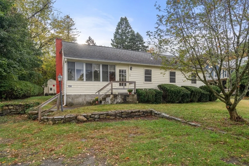 Unit for sale at 134 Lincoln, Hudson, MA 01749