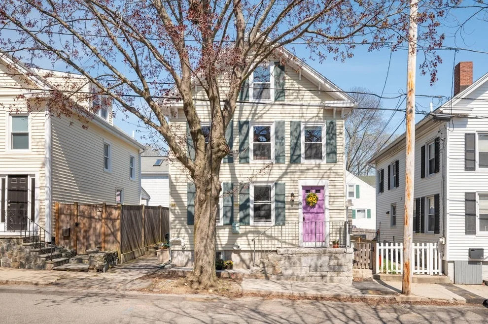 Unit for sale at 60 Warren Street, Newburyport, MA 01950