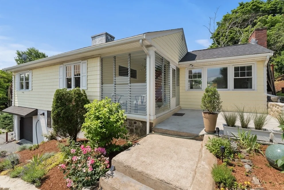 Unit for sale at 10 Ridge St, Arlington, MA 02474