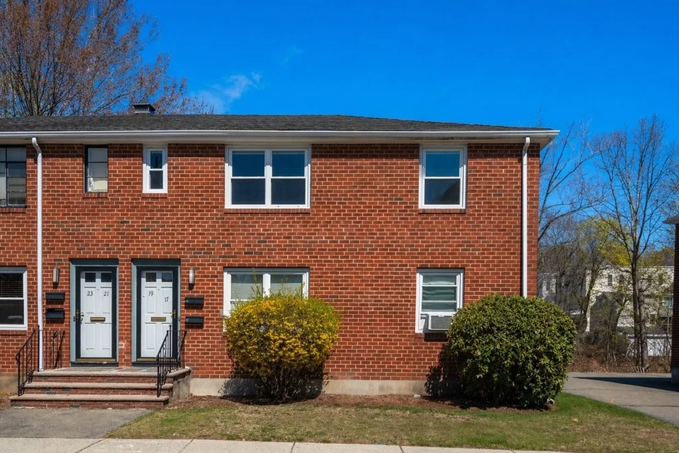 Unit for sale at 19 Thayer Rd, Belmont, MA 02478