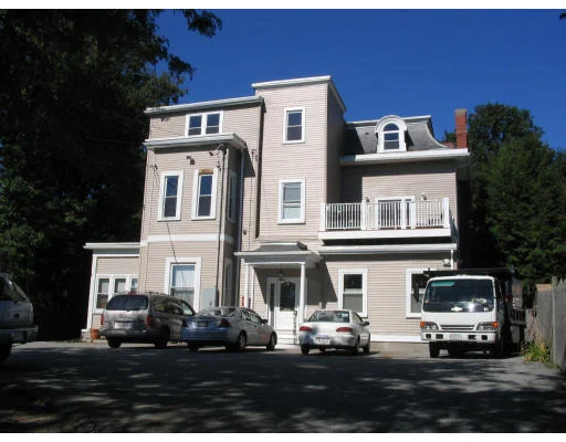 Unit for sale at 39 Chestnut St, Stoneham, MA 02180