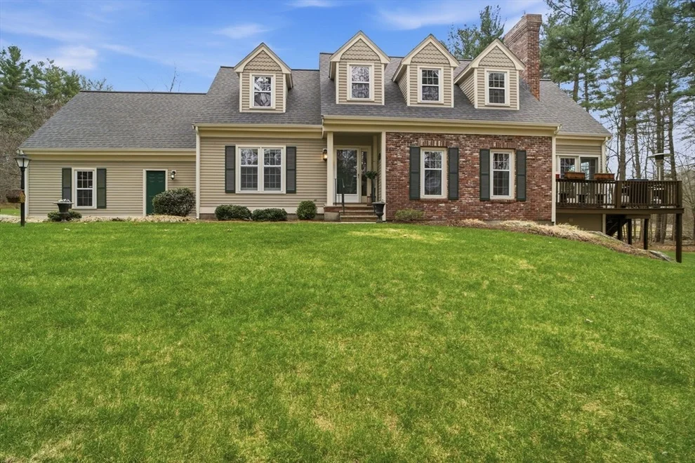 Unit for sale at 41 Derby Ln, Tyngsborough, MA 01879