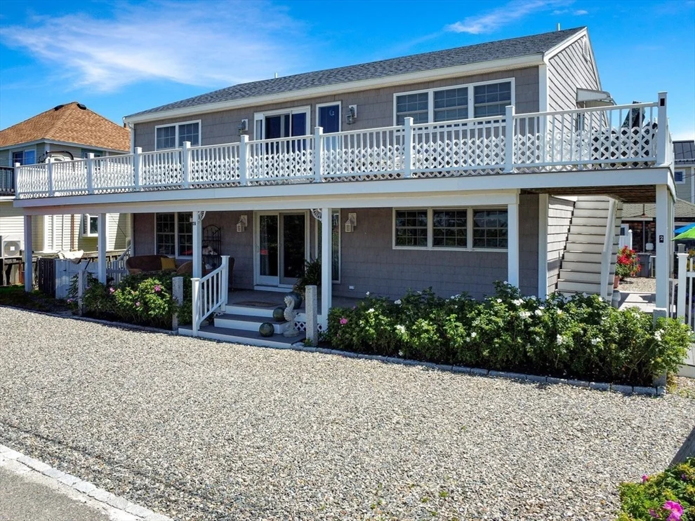 Unit for sale at 2 Shore St, Newburyport, MA 01950