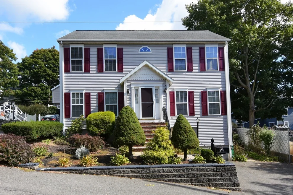 Unit for sale at 5 Liberty St., Saugus, MA 01906