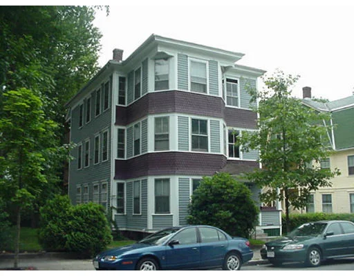 Unit for sale at 69 Downing St, Worcester, MA 01610