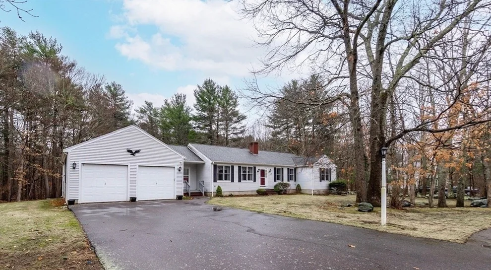 Unit for sale at 15 George Littlefield Cir, Middleboro, MA 02346