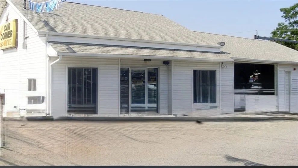 Unit for sale at 295 Huntington Ave, Providence, RI 02909