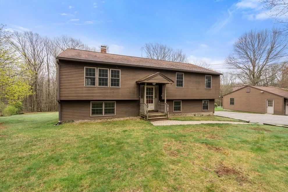 Unit for sale at 349 Leadmine Rd, Sturbridge, MA 01518