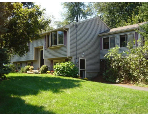 Unit for sale at 5 Yvonne Drive, Pepperell, MA 01463