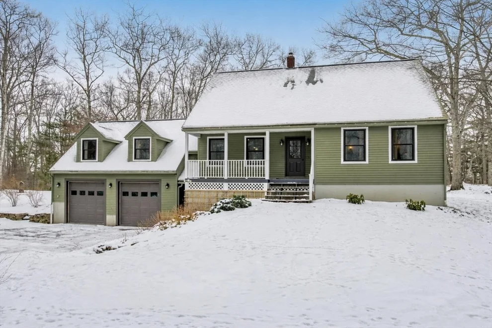 Unit for sale at 300 Padre Rd, New Braintree, MA 01531