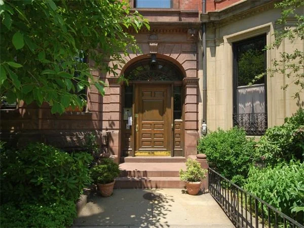 Unit for sale at 179 Commonwealth Avenue, Boston, MA 02116