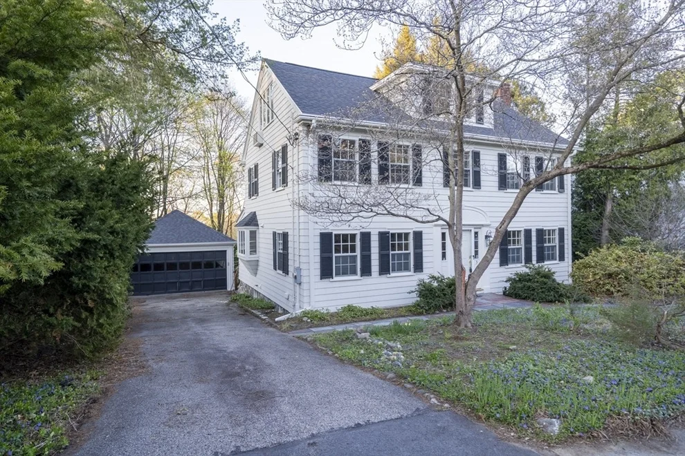 Unit for sale at 5 Richard Road, Lexington, MA 02421