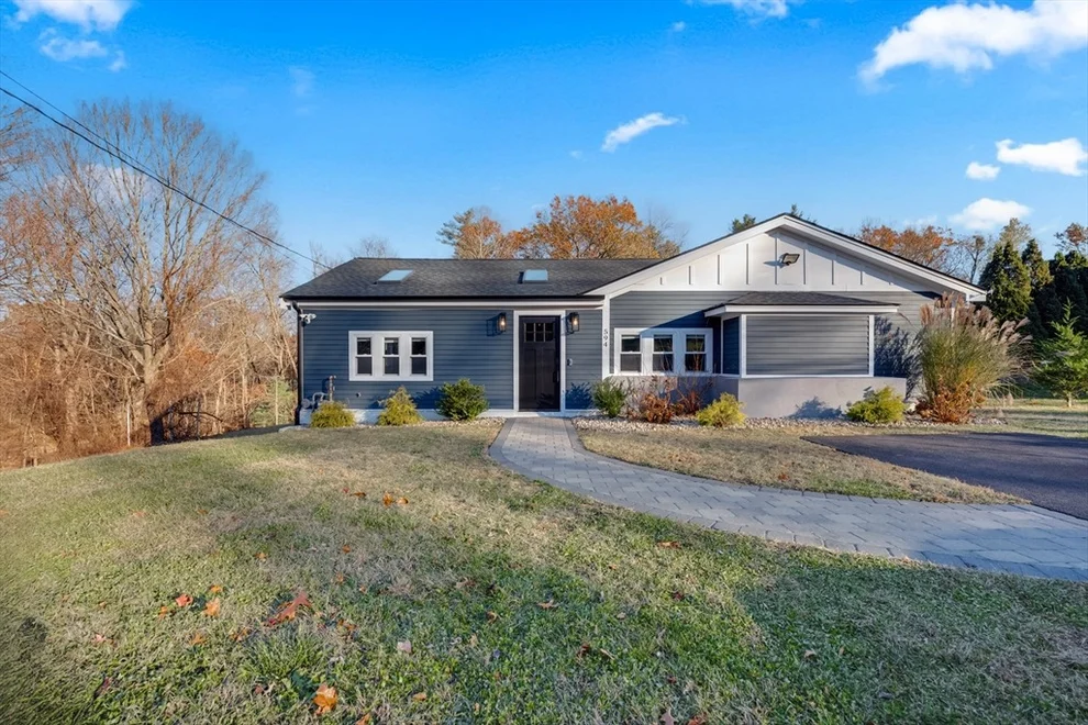 Unit for sale at 594 Pleasant St, Leominster, MA 01453
