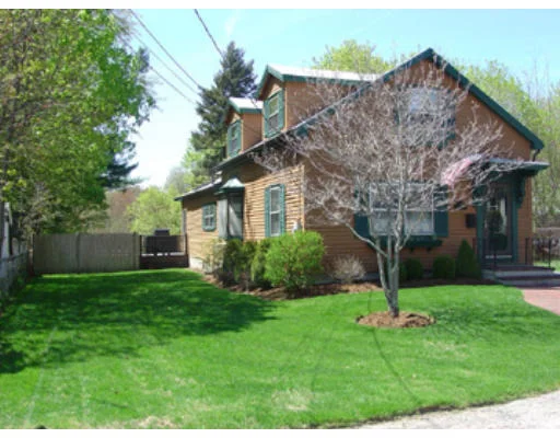 Unit for sale at 4 Phillips Street, Medway, MA 02053