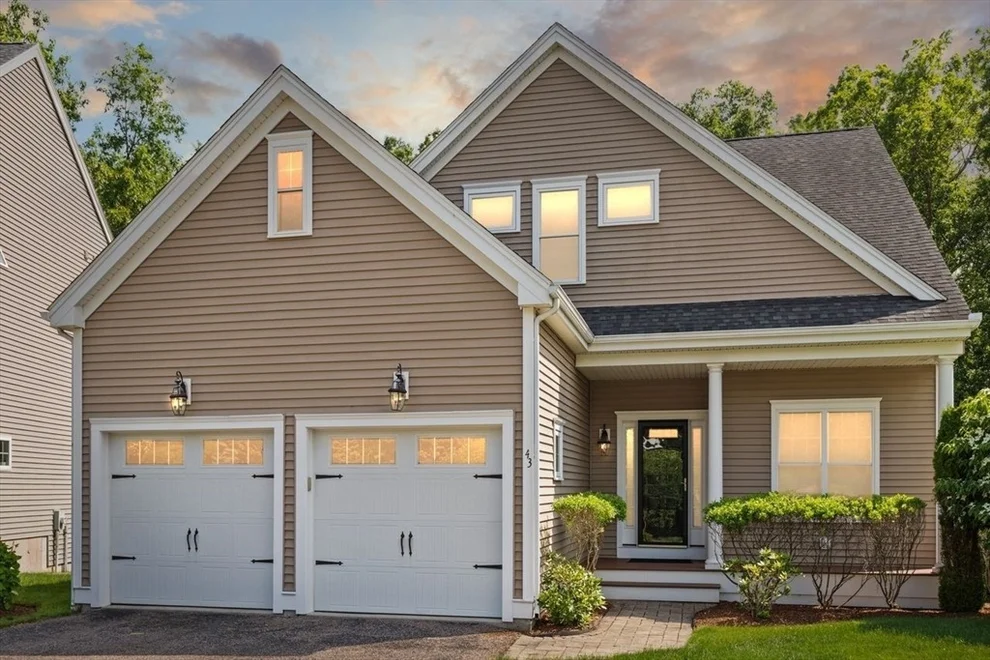 Unit for sale at 43 Winterberry Ln, Easton, MA 02356