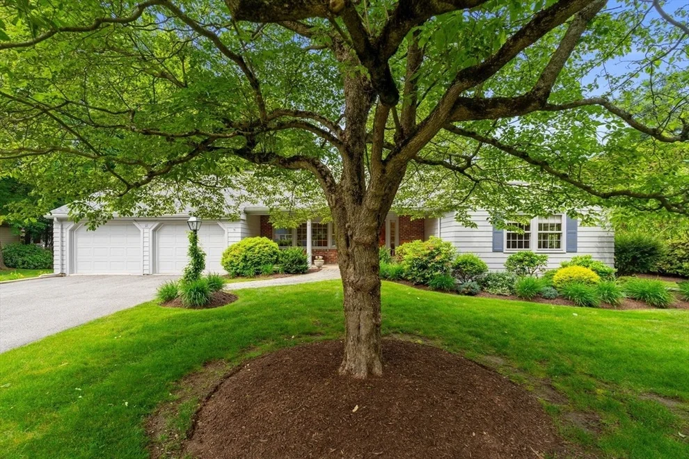 Unit for sale at 11 Minola, Lexington, MA 02421