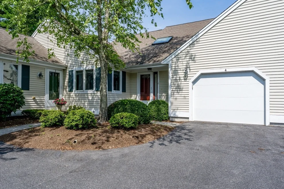 Unit for sale at 4 Portside Dr, Mashpee, MA 02649
