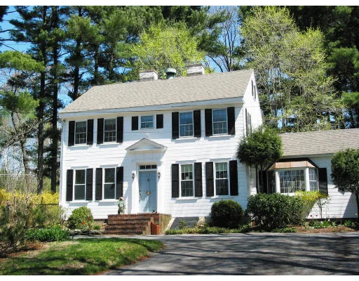 Unit for sale at 2 Bonny Lane, North Andover, MA 01845