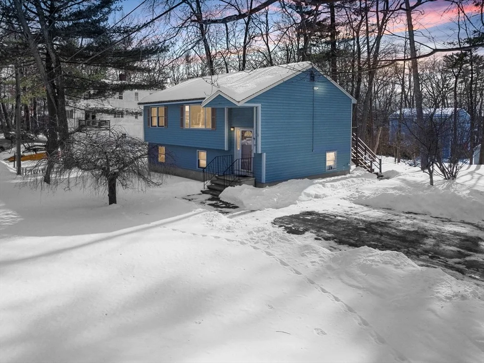 Unit for sale at 15 Angie Ave, Haverhill, MA 01830