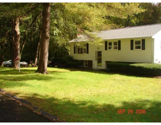 Unit for sale at 100 Partridge Rd, Billerica, MA 01821