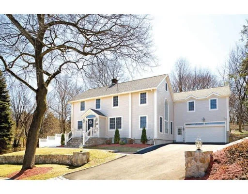 Unit for sale at 22 Saunders Terrace, Wellesley, MA 02481