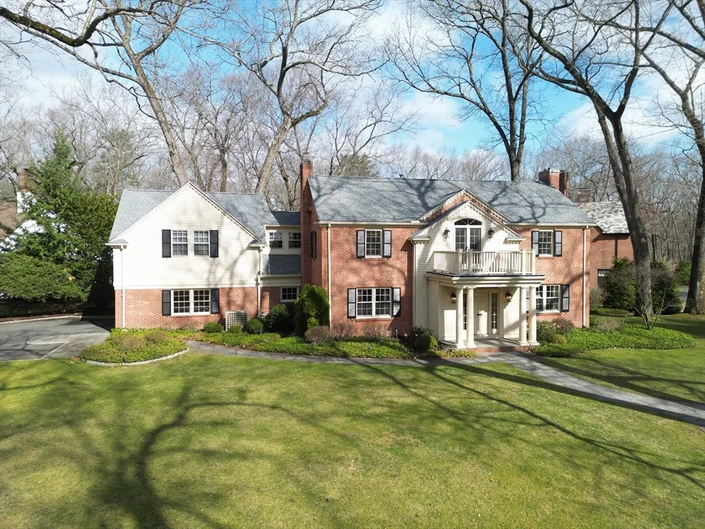 Unit for sale at 210 Park Drive, Longmeadow, MA 01106