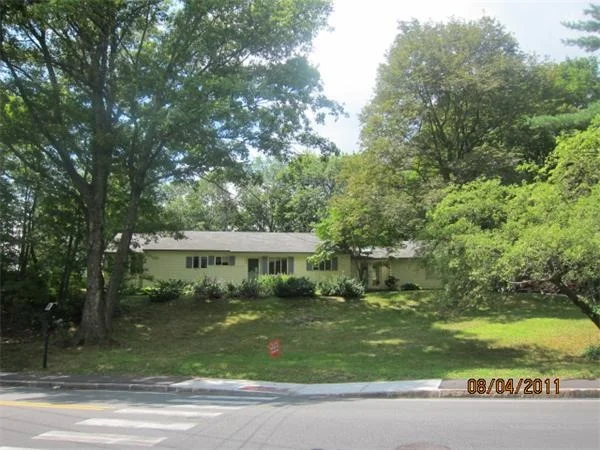 Unit for sale at 41 School St, Lexington, MA 02421