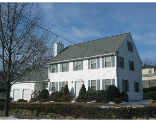 Unit for sale at 30 Lincoln St, Stoneham, MA 02180