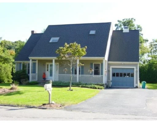 Unit for sale at 19 Meadow Lane, Shrewsbury, MA 01545