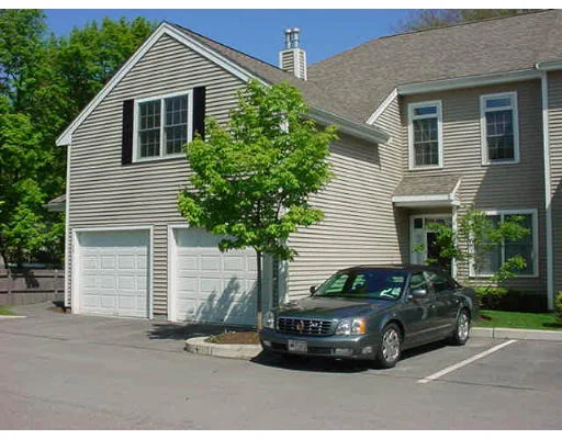 Unit for sale at 47 Evergreen Cir, Canton, MA 02021