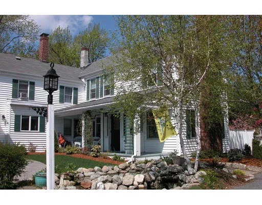 Unit for sale at 893 Watertown Street, Newton, MA 02465
