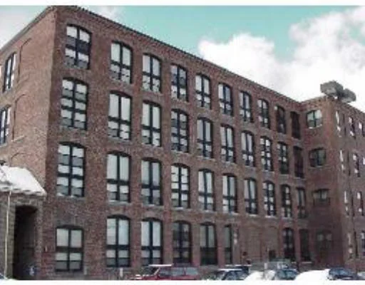 Unit for sale at 33 Maplewood Ave, Gloucester, MA 01930