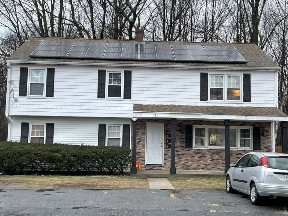 Unit for sale at 111 Hall St, Leominster, MA 01453