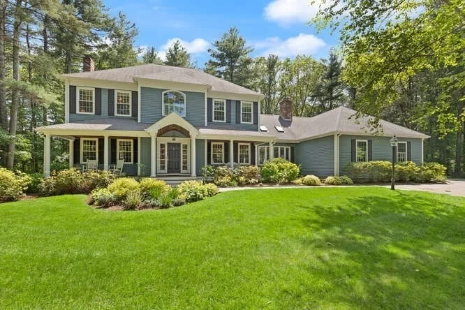 Unit for sale at 51 Fox Run Rd, Sudbury, MA 01776