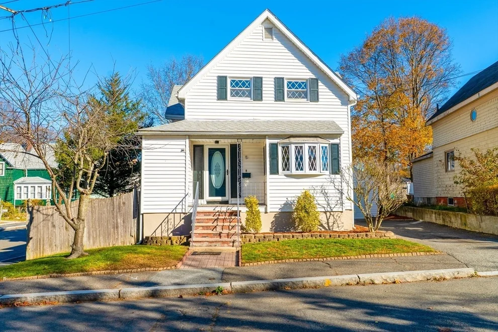 Unit for sale at 5 Sherbrook Pl, Lynn, MA 01904