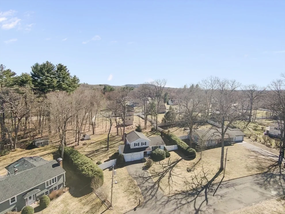 Unit for sale at 181 Eastwood Dr, Westfield, MA 01085