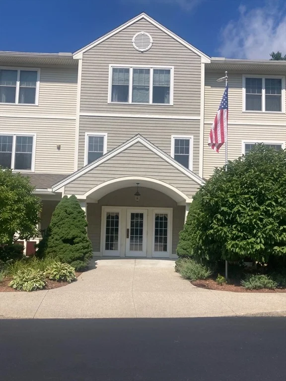 Unit for sale at 7 Crescent Way, Sturbridge, MA 01518