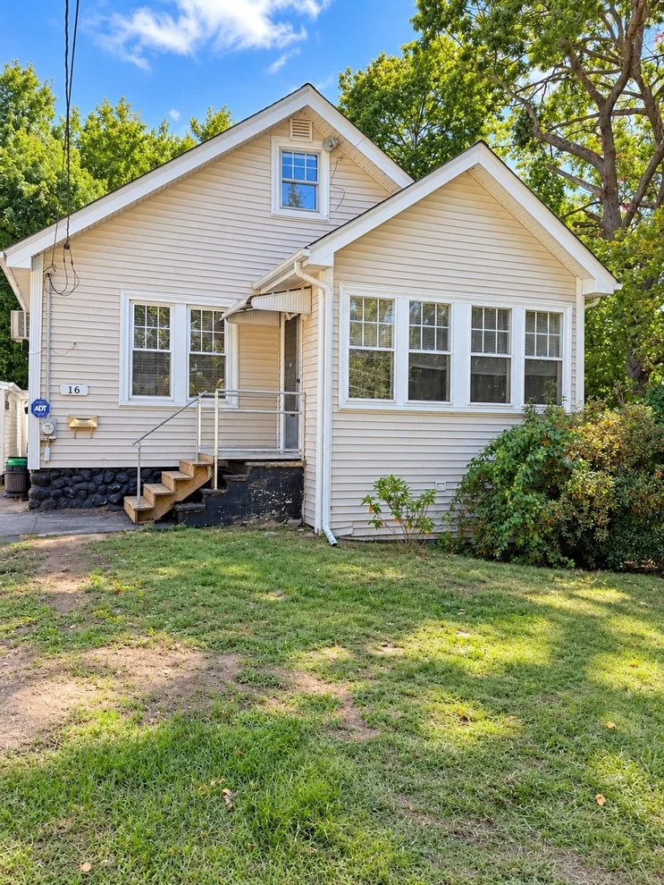 Unit for sale at 16 Winnipeg St, Worcester, MA 01607