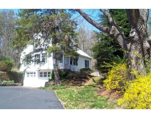 Unit for sale at 84 Washington Street, Sherborn, MA 01770