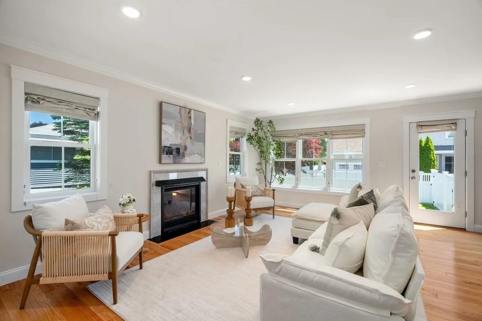 Unit for sale at 17 Vernon St, Newton, MA 02458