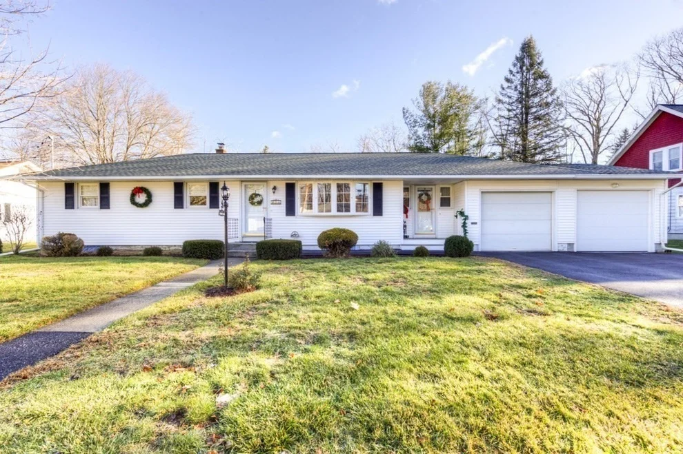 Unit for sale at 34 Goulding Drive, Auburn, MA 01501
