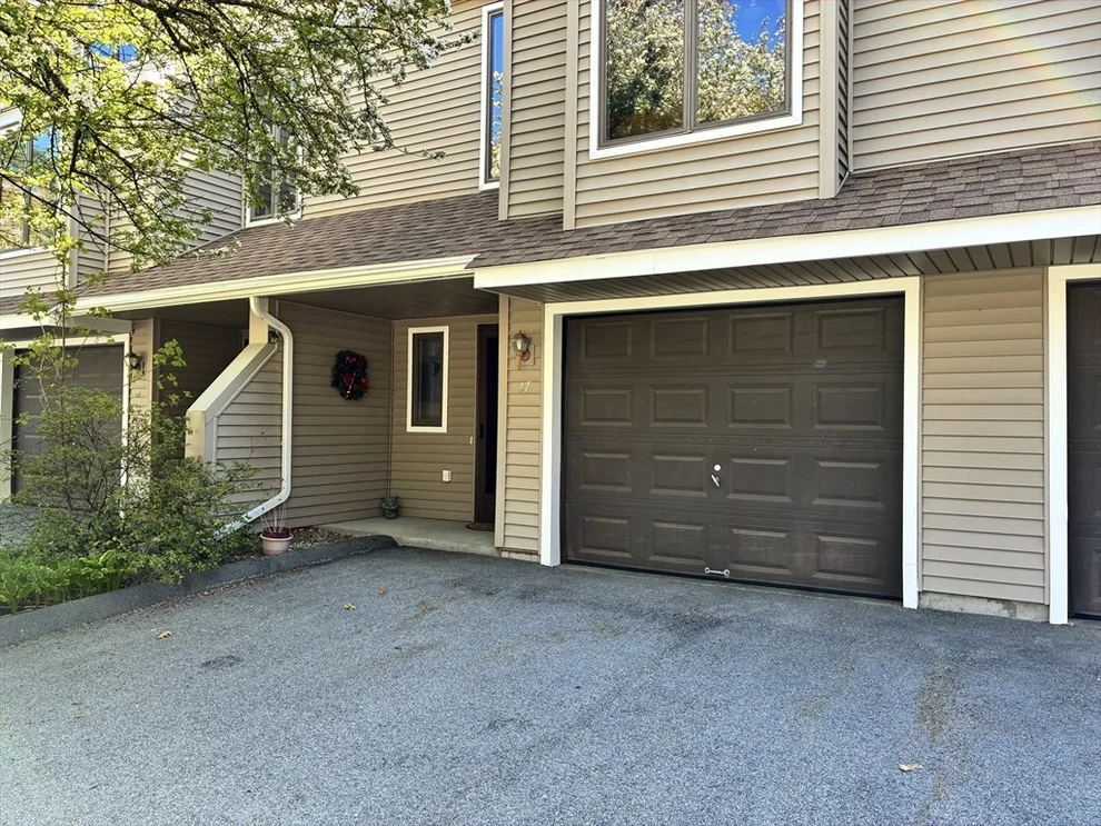 Unit for sale at 3 Westside Drive, Thompson, CT 06255